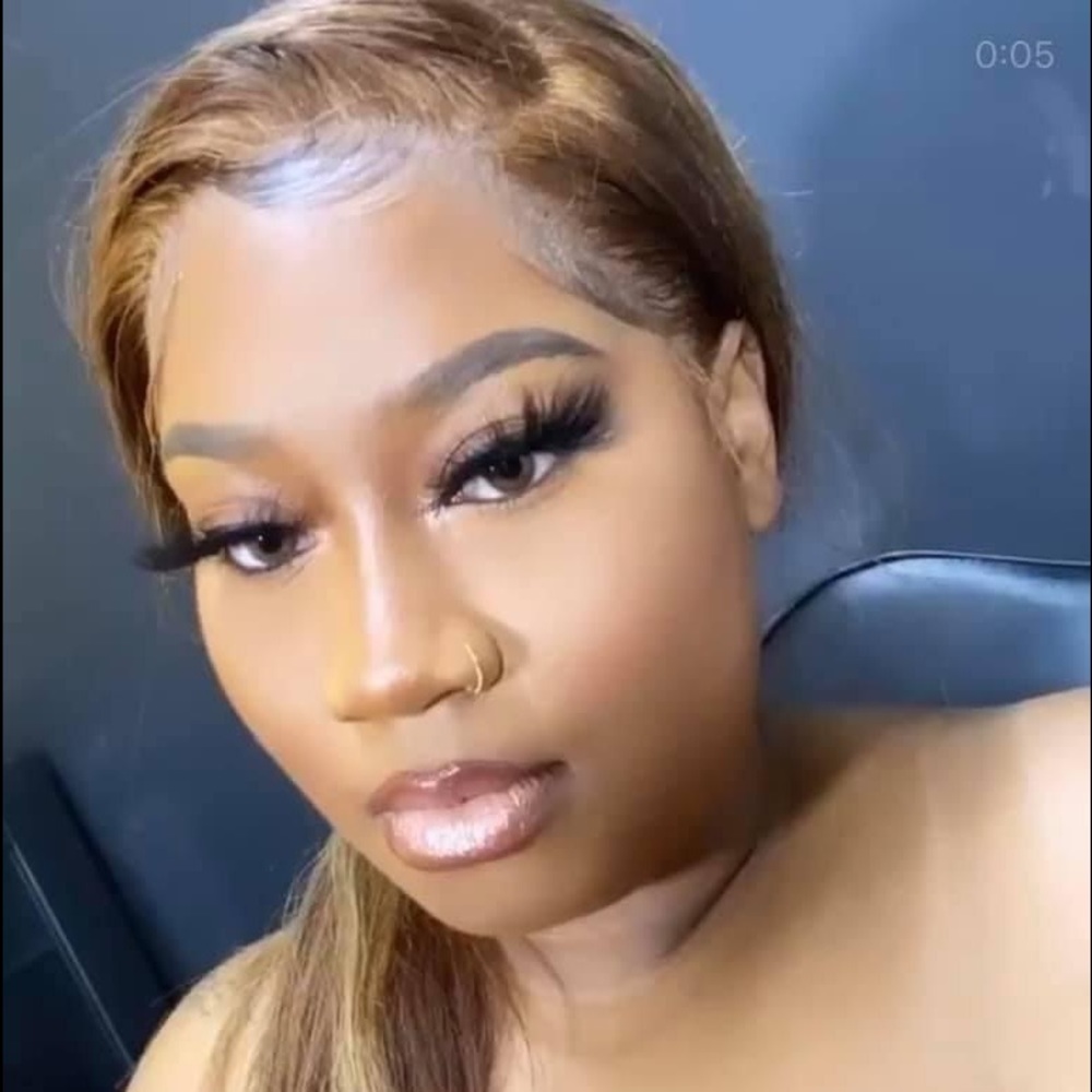 Meet your Posher, Dajanay